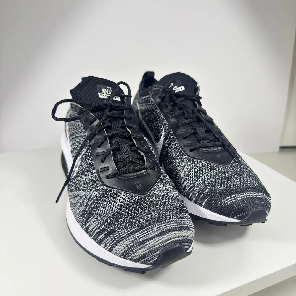 Nike Air Max Flyknit Racer Mens 10 Black White DM9073-001 Running Shoes